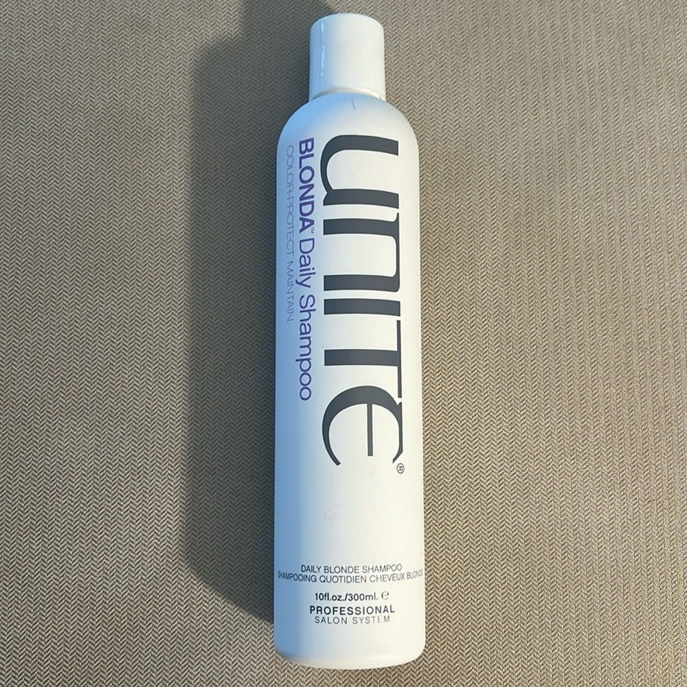 UNITE Hair BLONDA Daily Shampoo, 10 fl. Oz